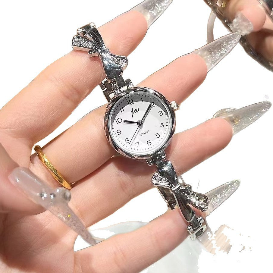 Montre bracelet femme de luxe abordable