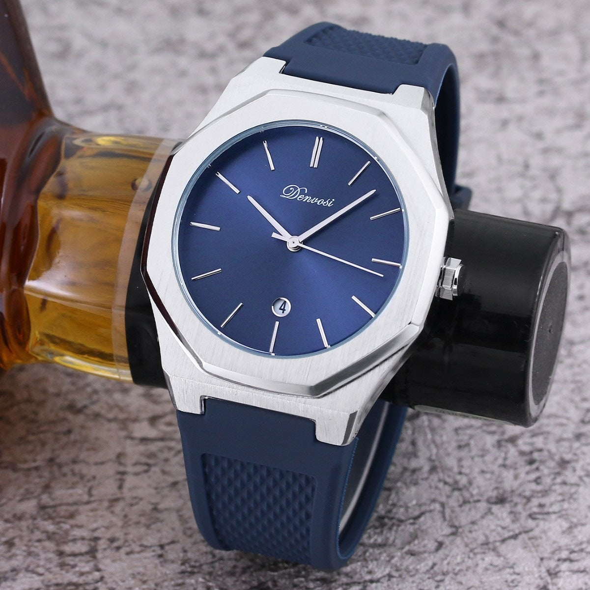 Montre Quartz imperméable élégante et minimaliste pour hommes