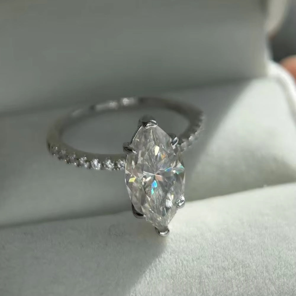 925 Argent Sterling 4 carats Marquise-coupé diamant Moissanite anneau pour les femmes