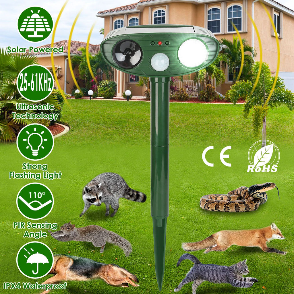 1Pc Solar Ultrasonic Animal Repeller Capteur PIR Chasseur repoussant les animaux avec un ligh clignotant