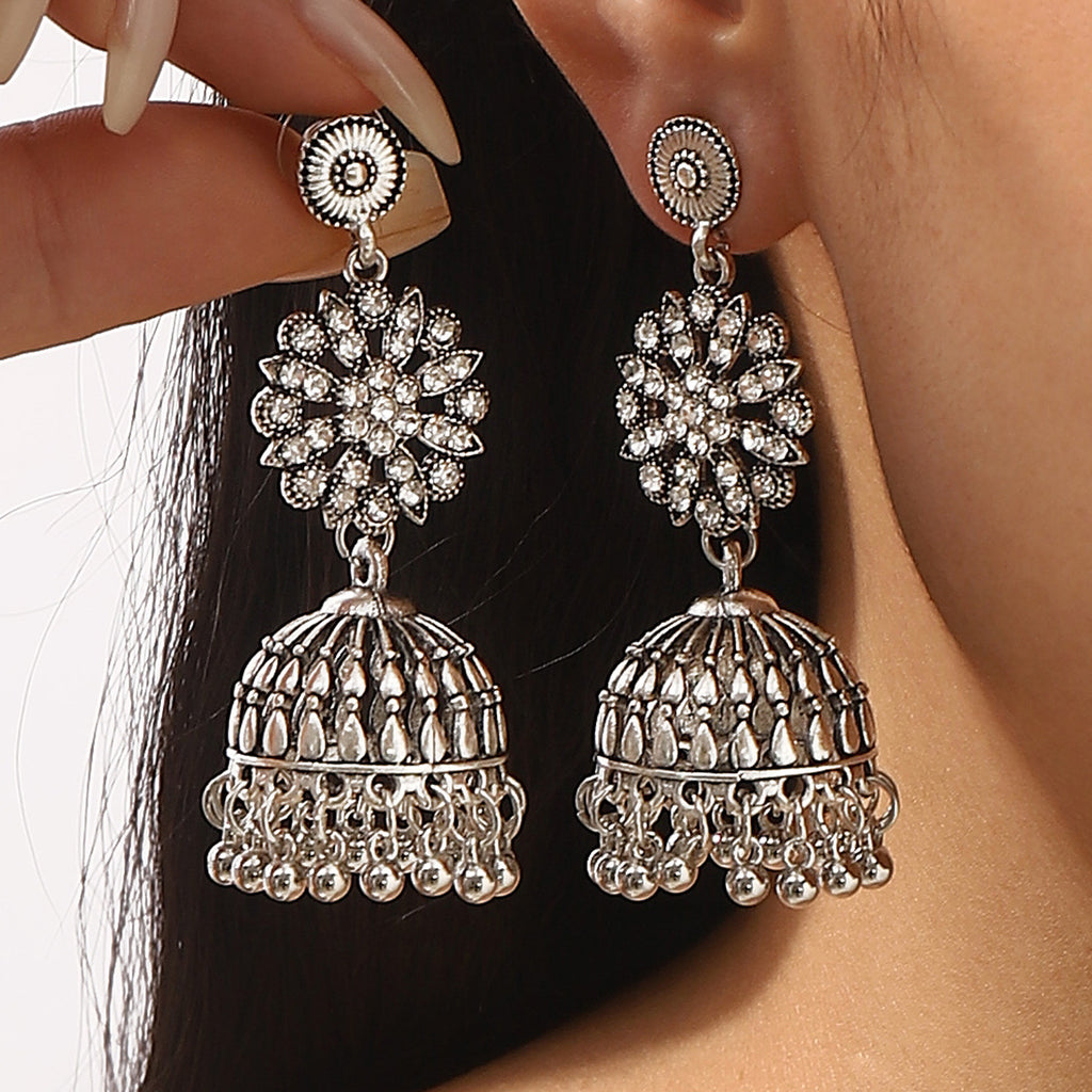 Boucles d'oreilles retro florales en strass