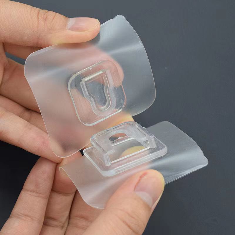 Strong adhesive button