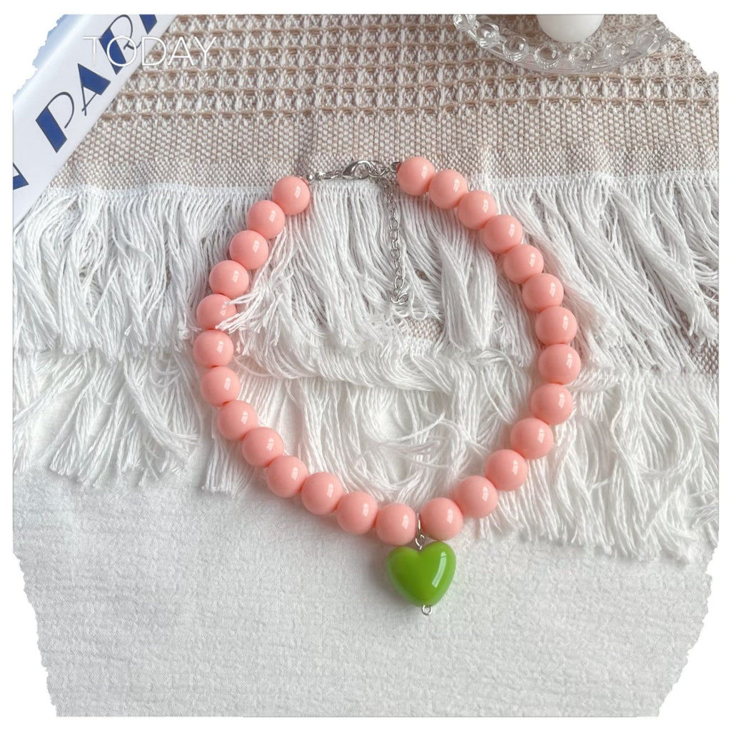 Collier avec un chat