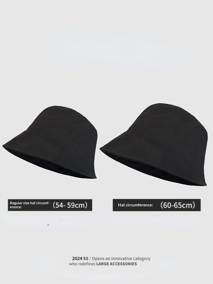 Chapeau de seau pour femmes avec une grande brim