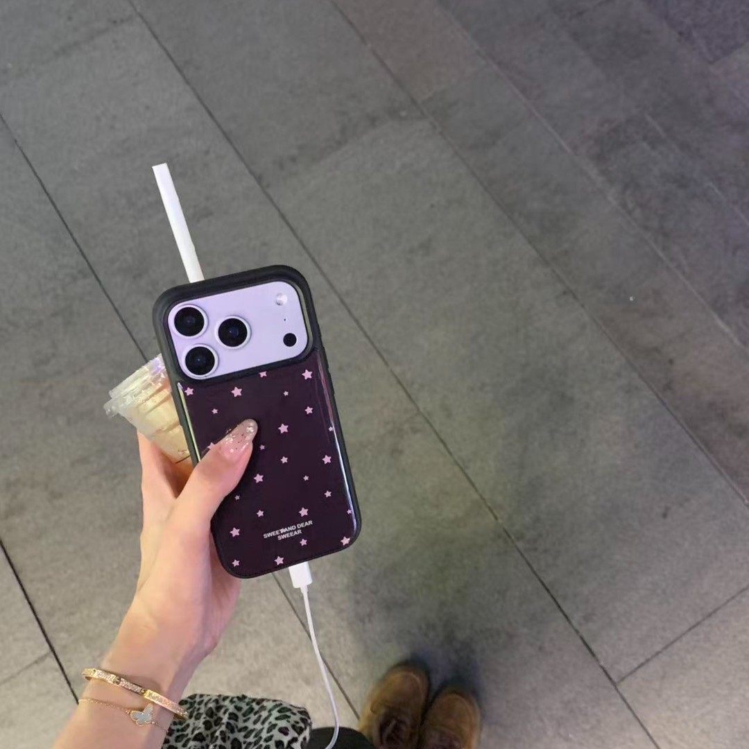 Cas de téléphone magnétique couleur étoilée avec bords noirs