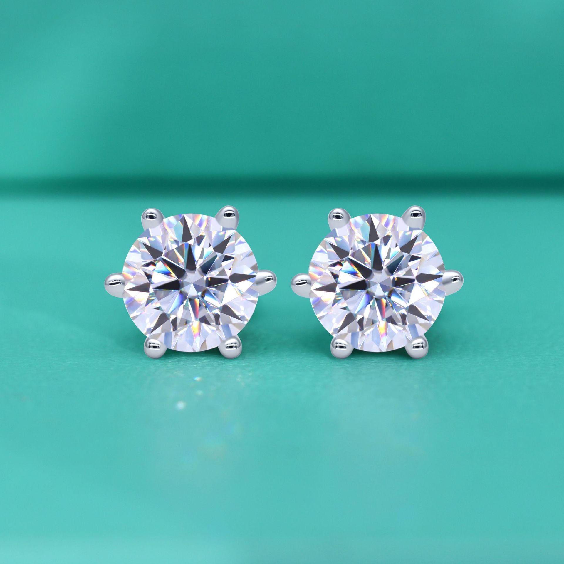 Boucles d'oreilles classiques à six branches Moissanite pour femmes