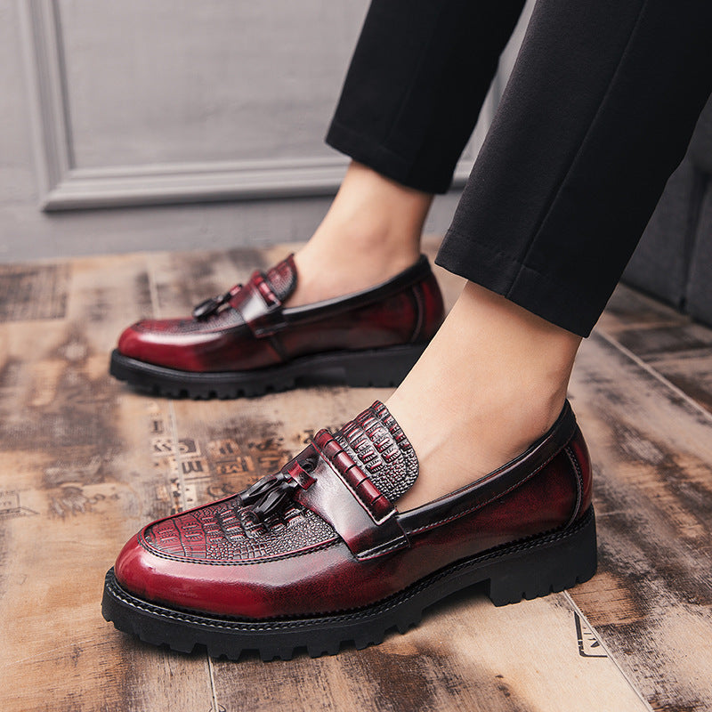 Chaussures décontractées et élégantes pour hommes avec style rétro britannique et cuir de tailleur