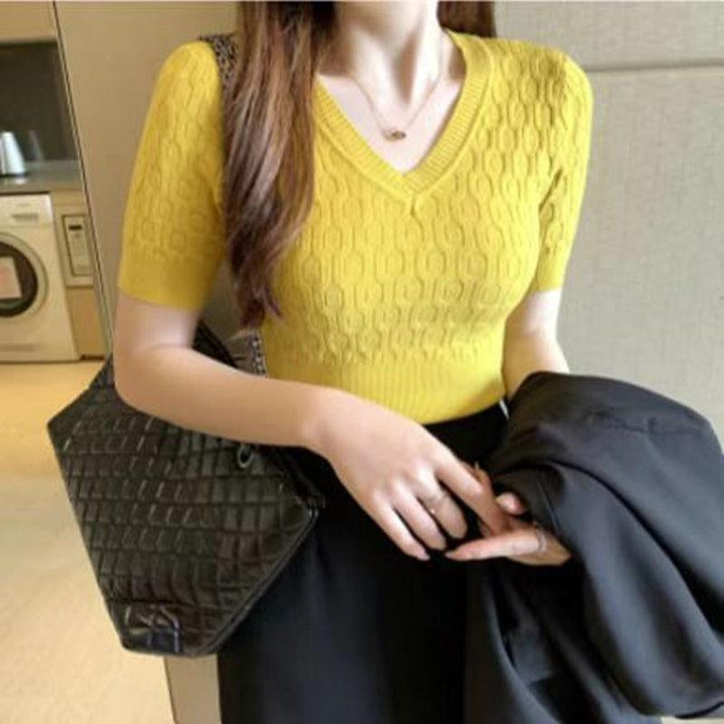 Chemise intérieure tricotée haut courte bas