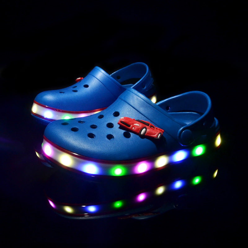 Chaussures avec LED lumière pour enfants trou Chaussures d'été