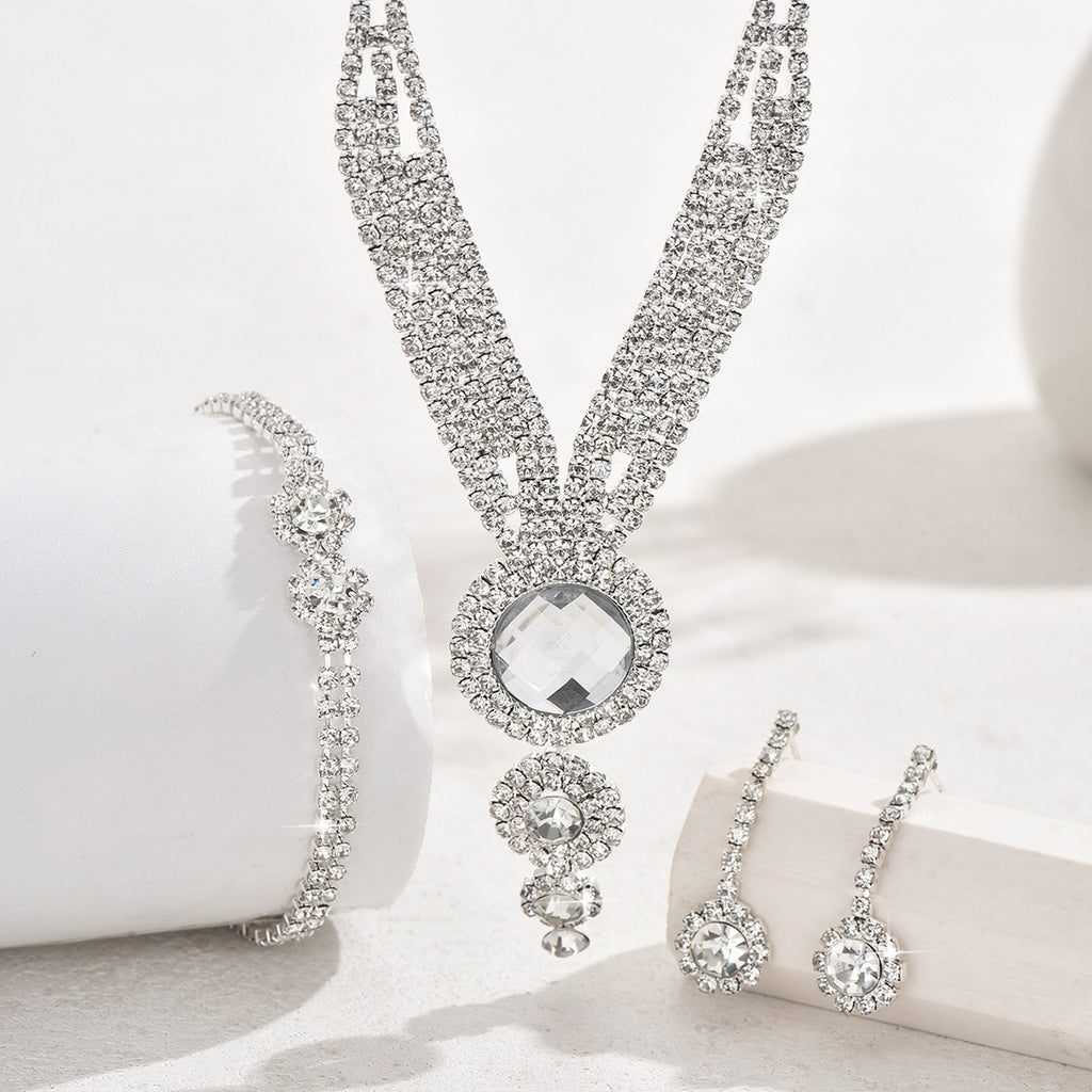 Collier geométrique de style européen et américain