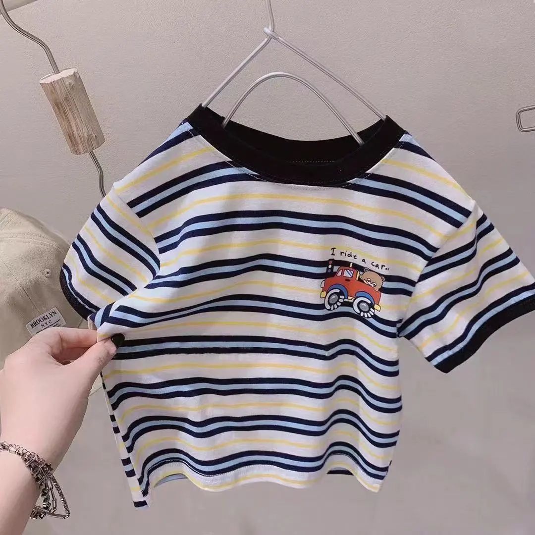 T-shirt à manches courtes à rayures pour enfants