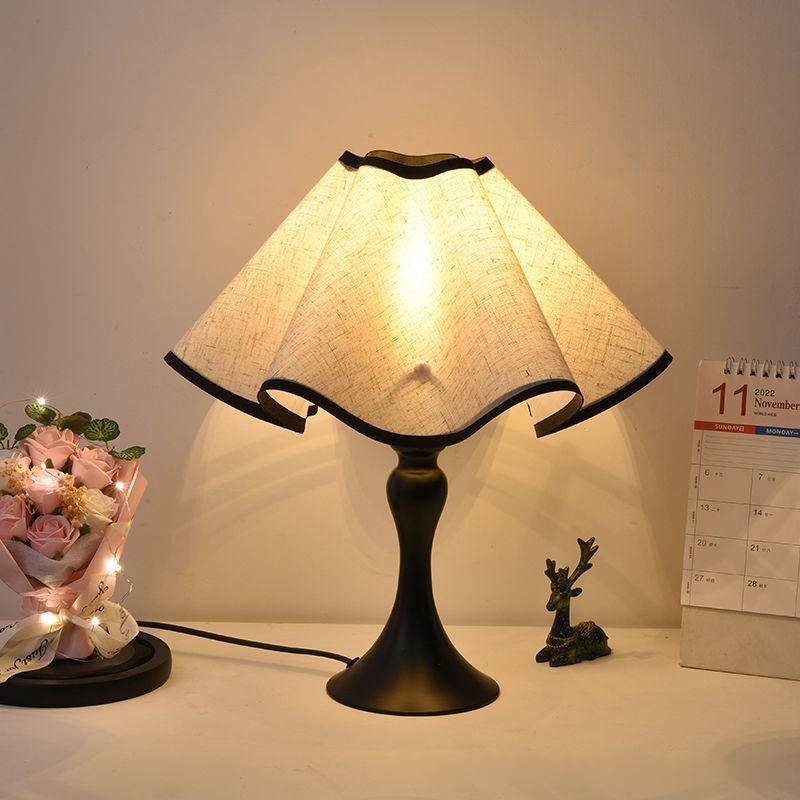 Parapluie de pétale pliant de style Instagram lampe de table vintage haut de gamme décoratif lumière de nuit