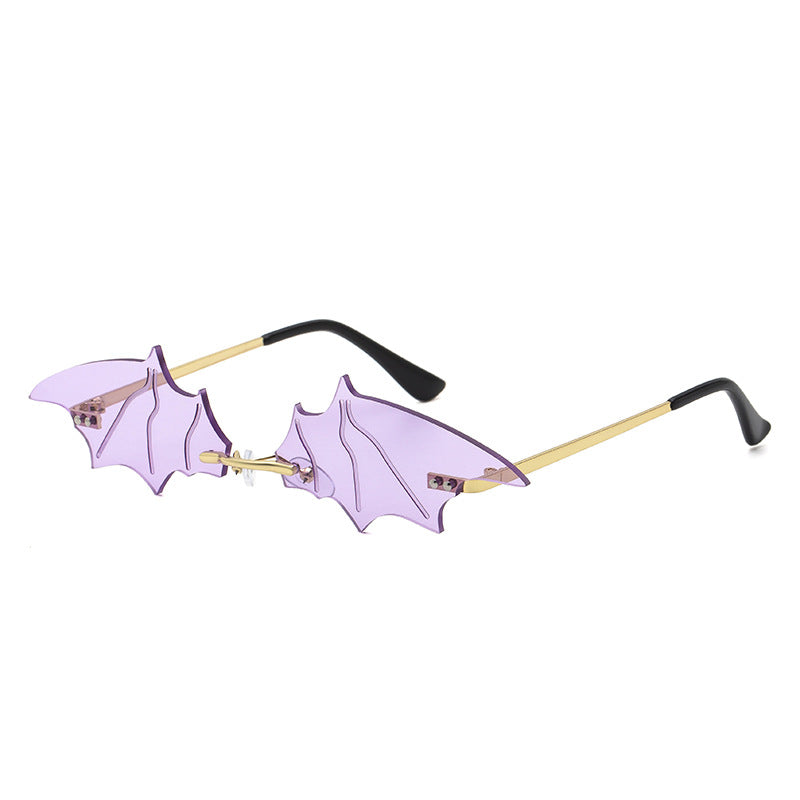 Lunettes de soleil de Bat Female Funny Prom Trendy Street Photographie Lunettes de soleil Small Frame European