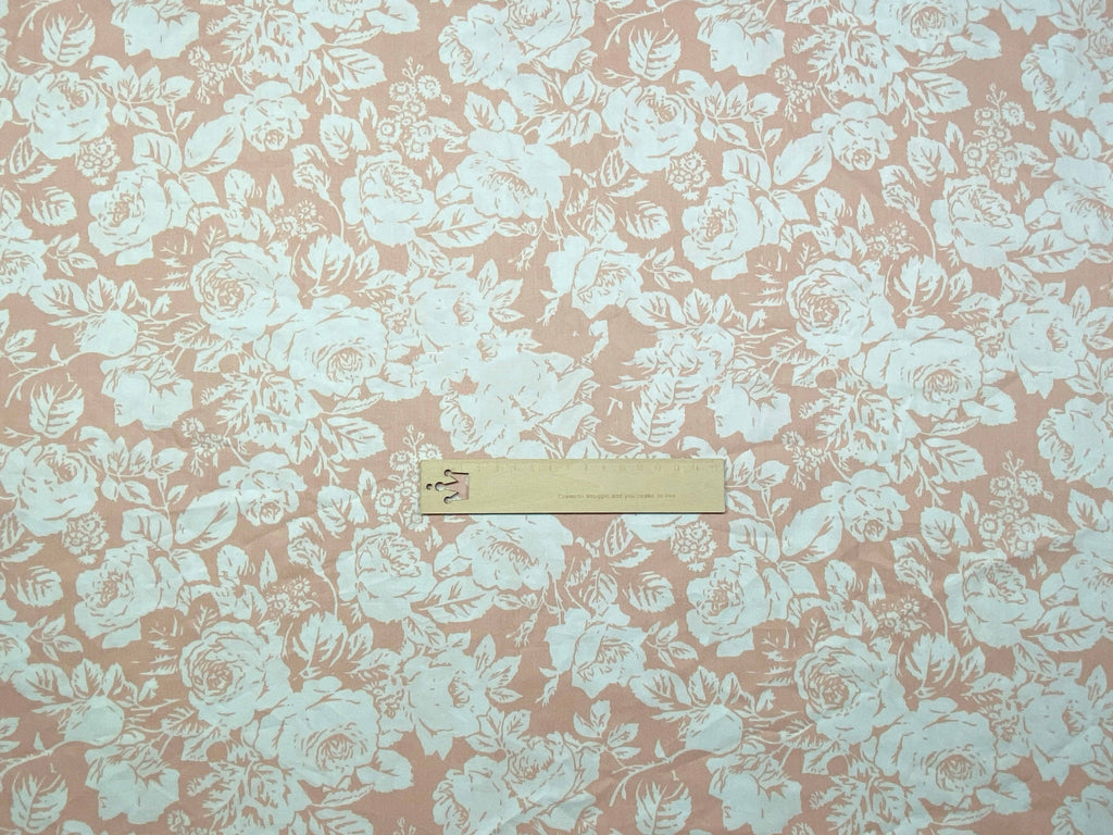 Tissu d'imprimé en coton rose fleur