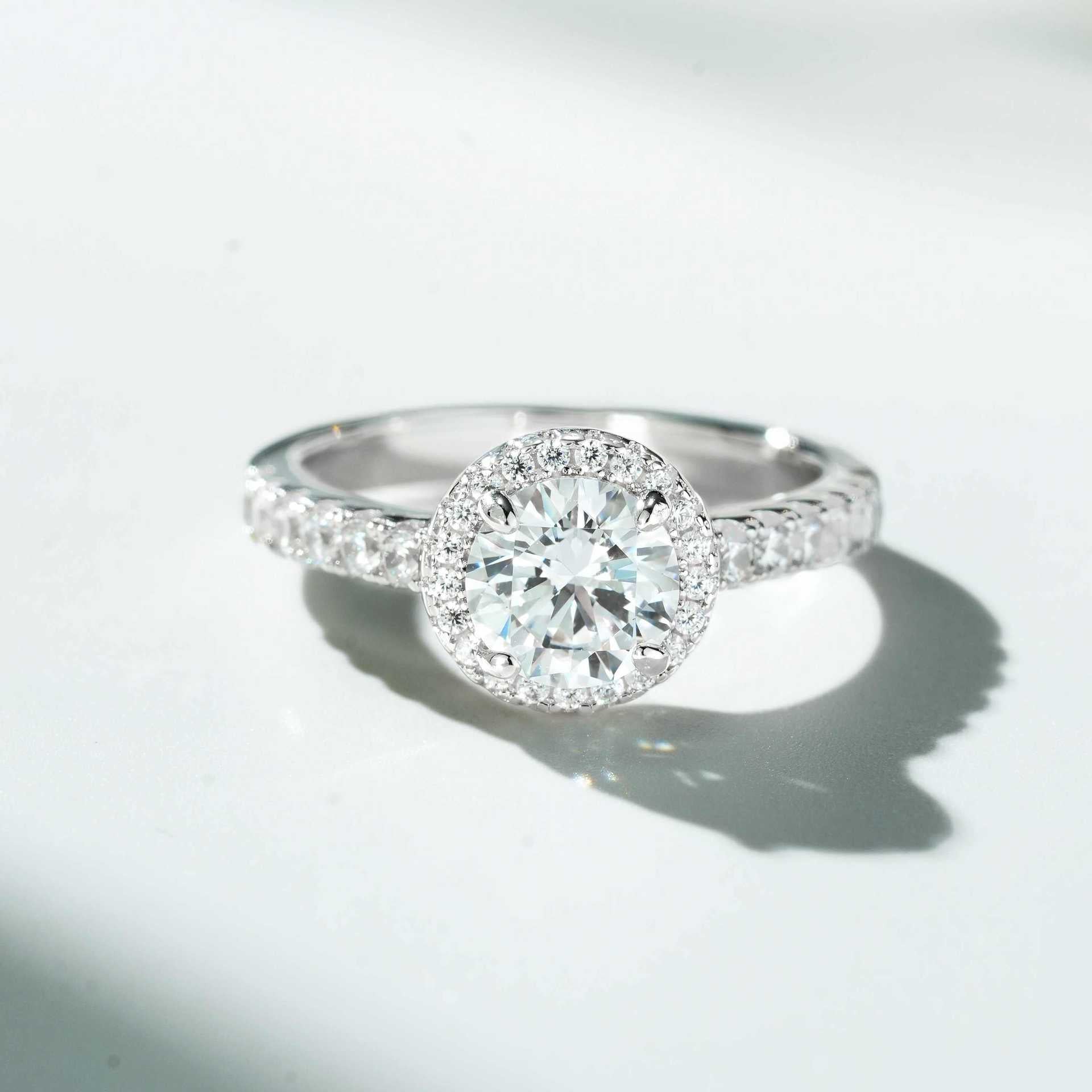 Lunette ronde 1 carat pour femme