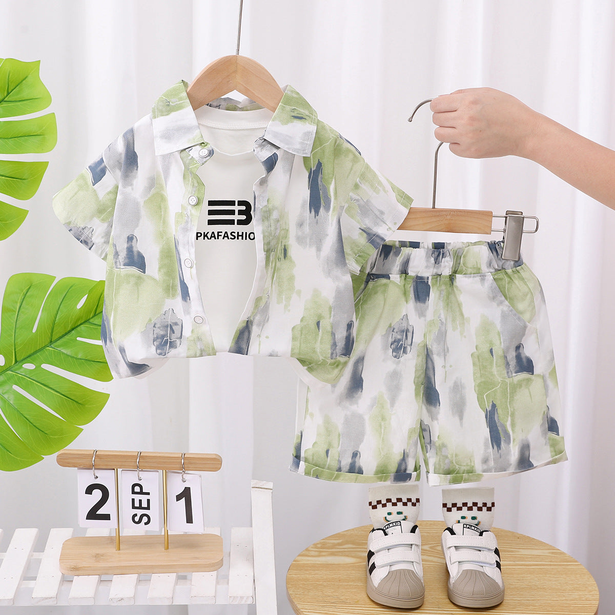 Top et pantalons à manches courtes pour garçons