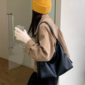 Sac transversal en cuir souple élégant