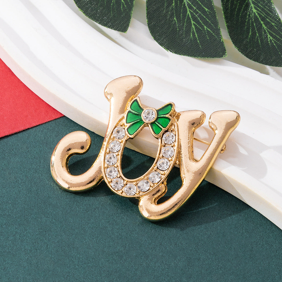 European and American Exquisite Enamel Christmas Series Brooches Flower Bells Re