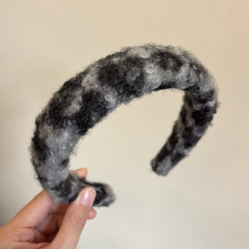 En automne et en hiver en peluche Leopard Bow Balles Clip Tempérament Femme Updo Shark Clip