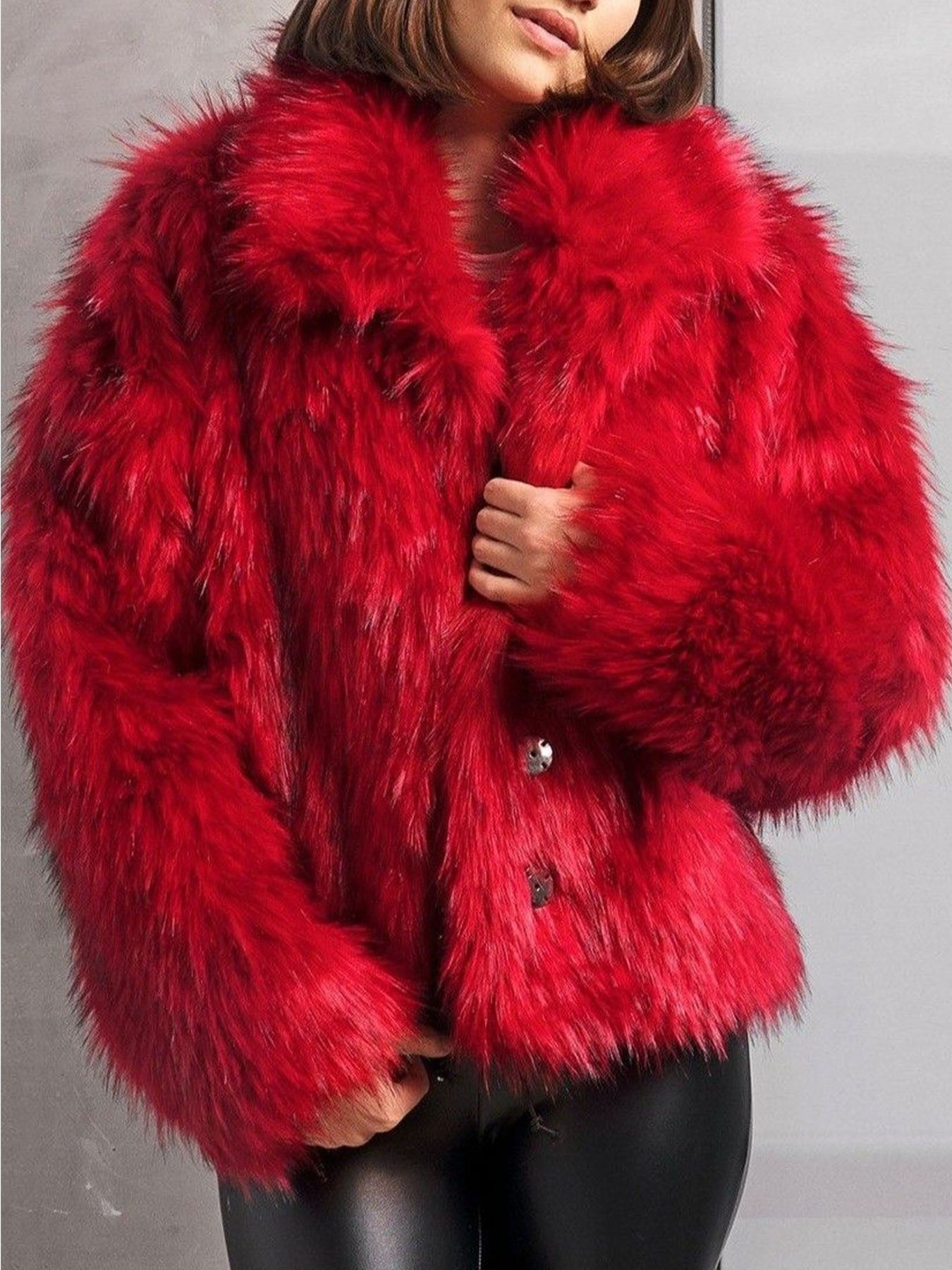 Veste vintage en fourrure rouge brillant
