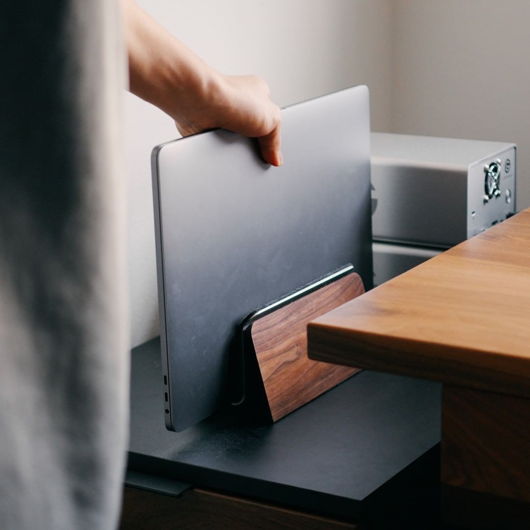 Support en bois massif pour ordinateur portable