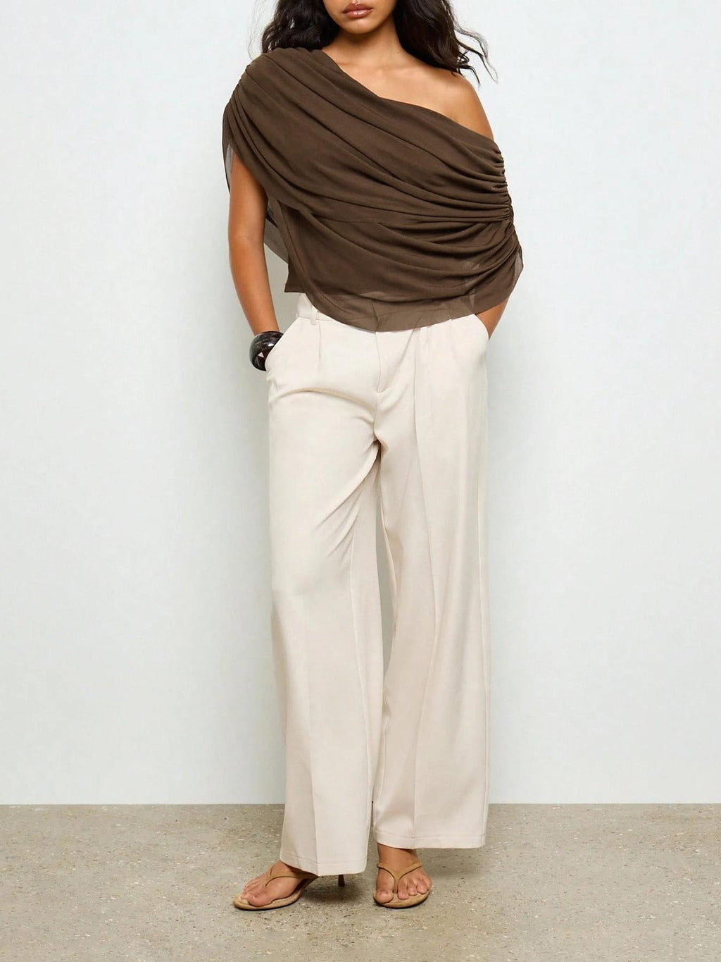 Femmes Mode Loose-fitting Cape-style Solid-color Top avec Pleats