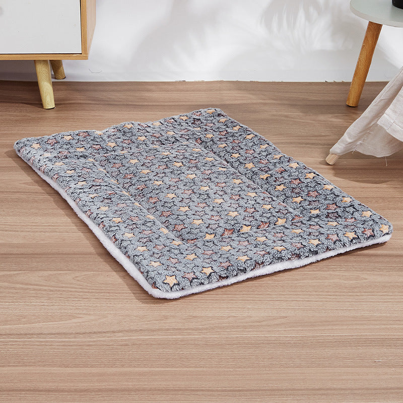Tapis de lit de chien en peluche chaude