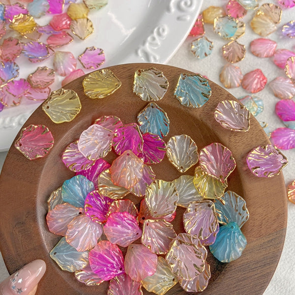 Perles de feuille de coquillage en or gradué