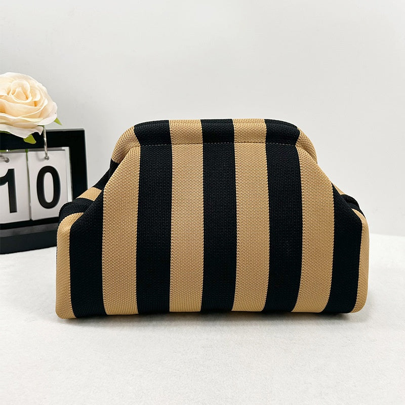Clutch rayé de sac tricoté pour femmes