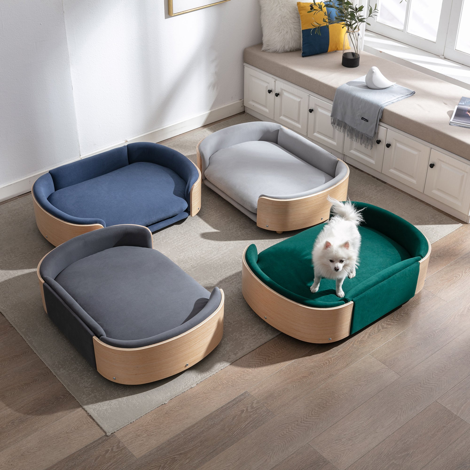 Style scandinave Lit de chien élevé Canapé pour animaux avec pieds en bois massif et dos en bois bent