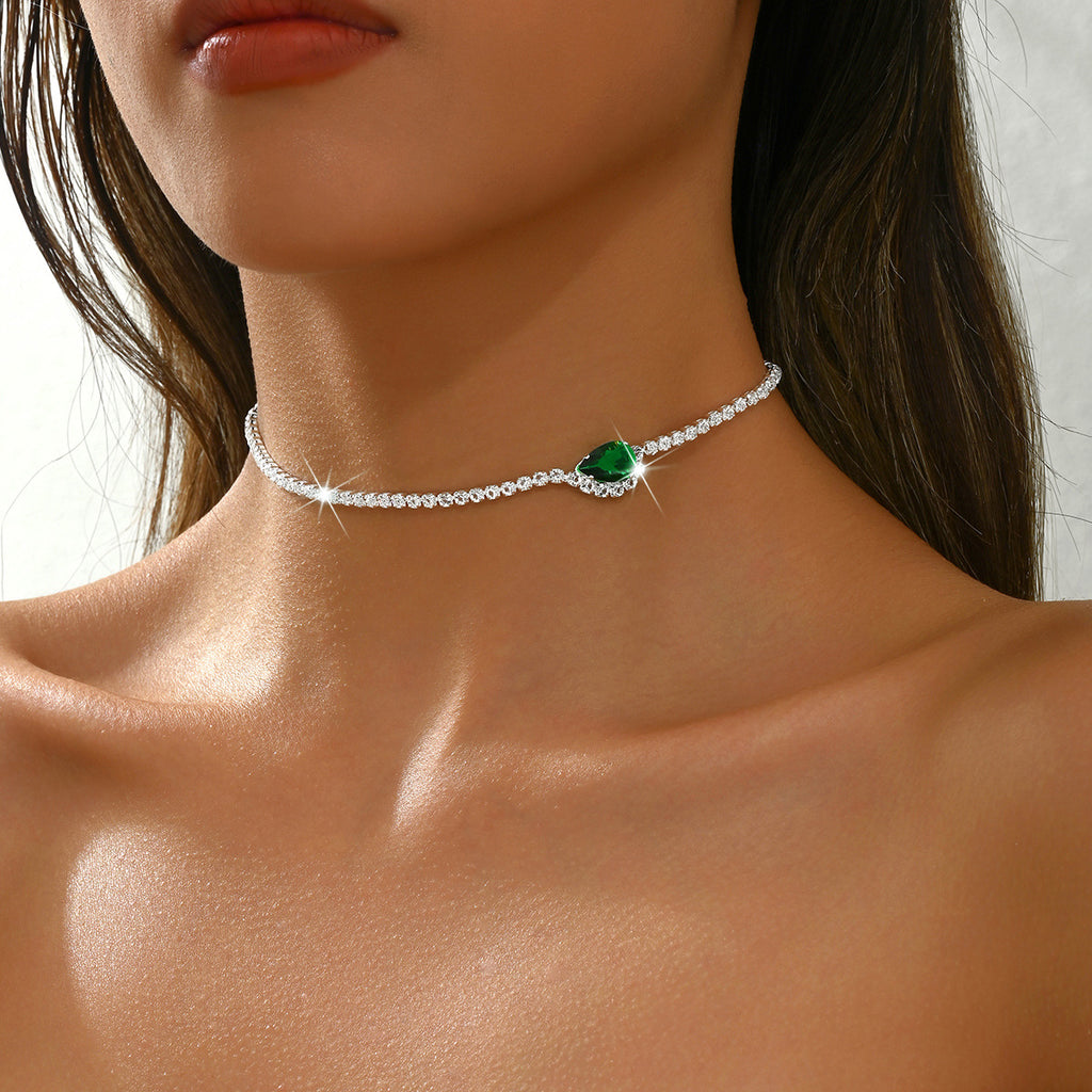 Chaîne simple et fraîche de goutte d'eau verte Zircon