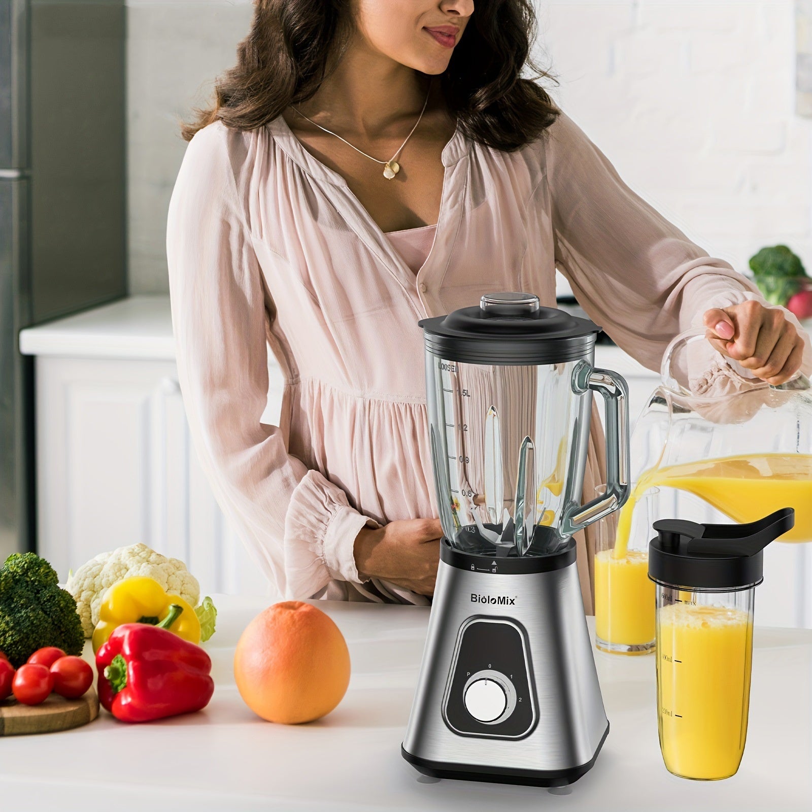 Mélangeur électrique ménager multifonctionnel pour le jus