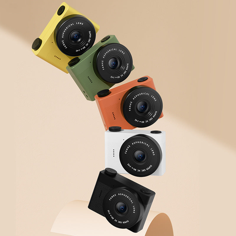 Classique petite caméra avant et arrière double caméra vidéo