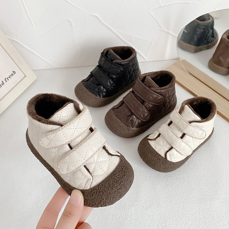Chaussures de coton pour enfants