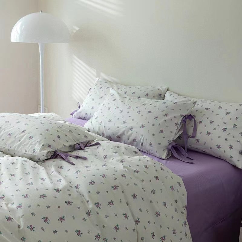Ensemble de literie à quatre pièces en coton floral rétro nu