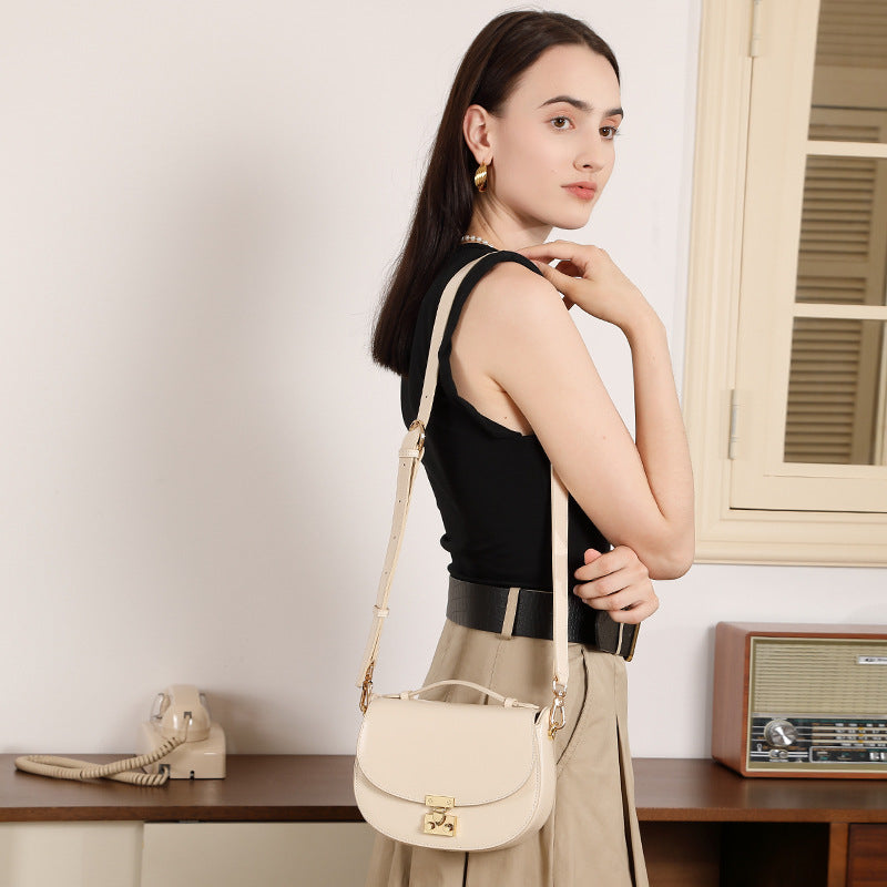 Petit sac à main en cuir tendance