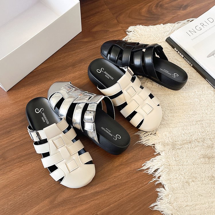 Pantoufles pour femmes de style français