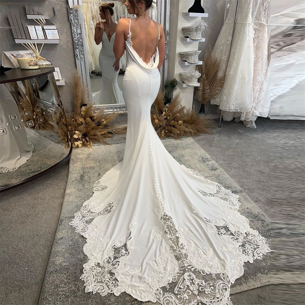 Robe de bienvenue à la trailer de style Mori Super Fairy Satin simple sans-fil