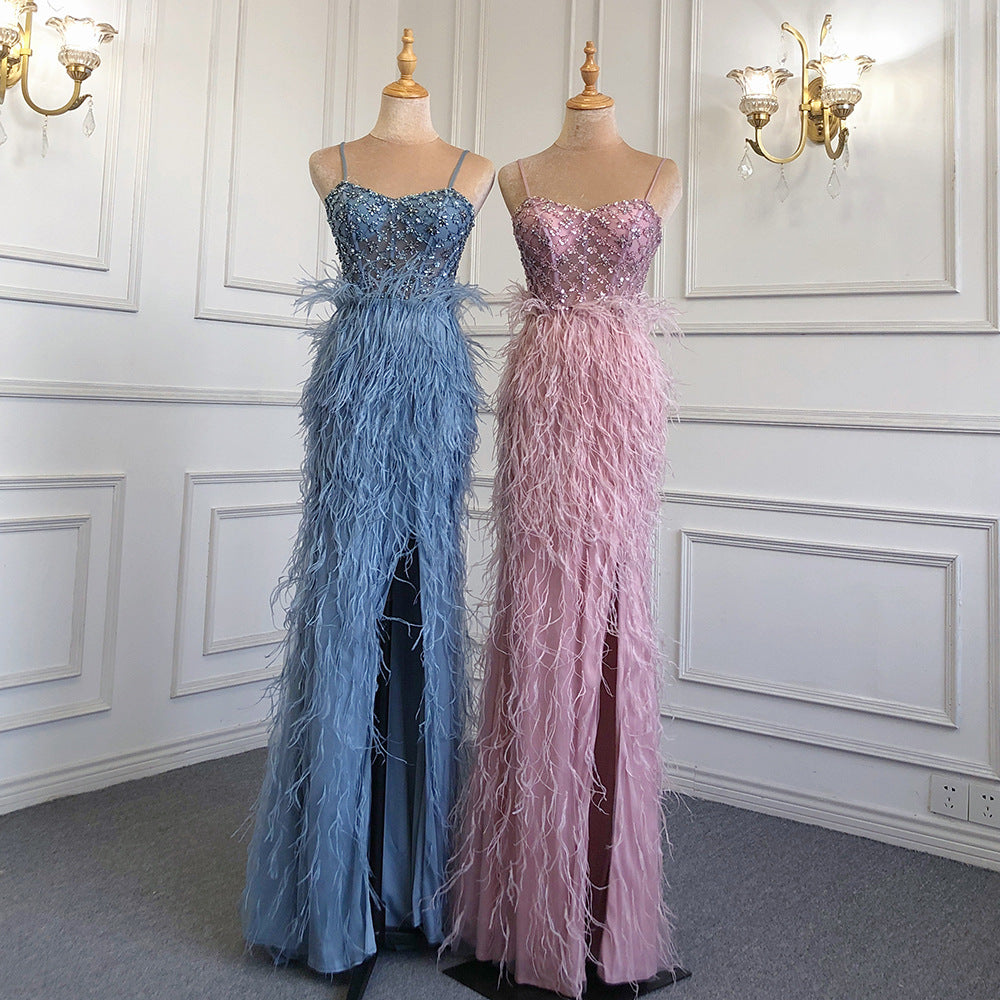 Robe de banquet annuelle de fête de l'hôte en plume de suspension