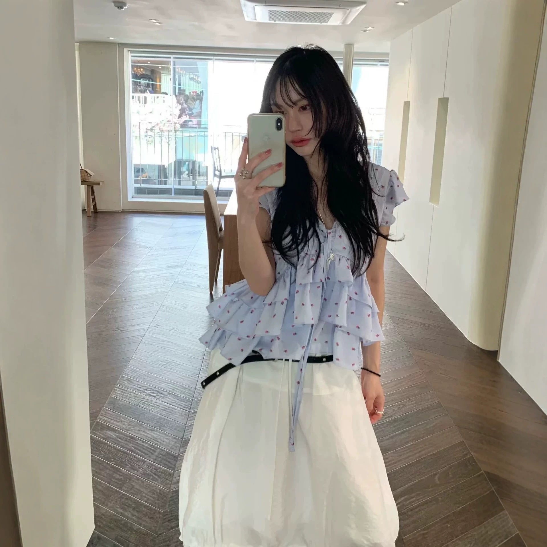 Veste de blouse plissée avec rubans
