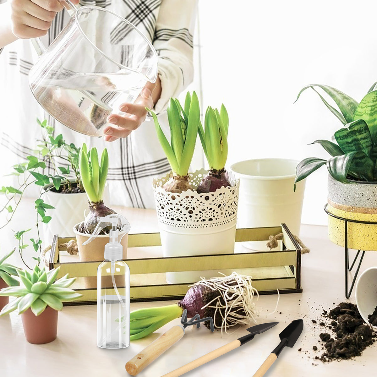 11-piece gardening tool set