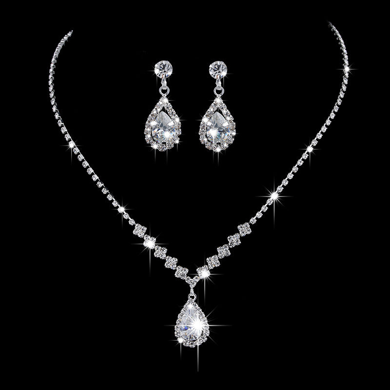 Explosions d'approvisionnement d'usine Bracelet boucles d'oreilles en cristal Zircon Bracelet en trois pièces de Sui