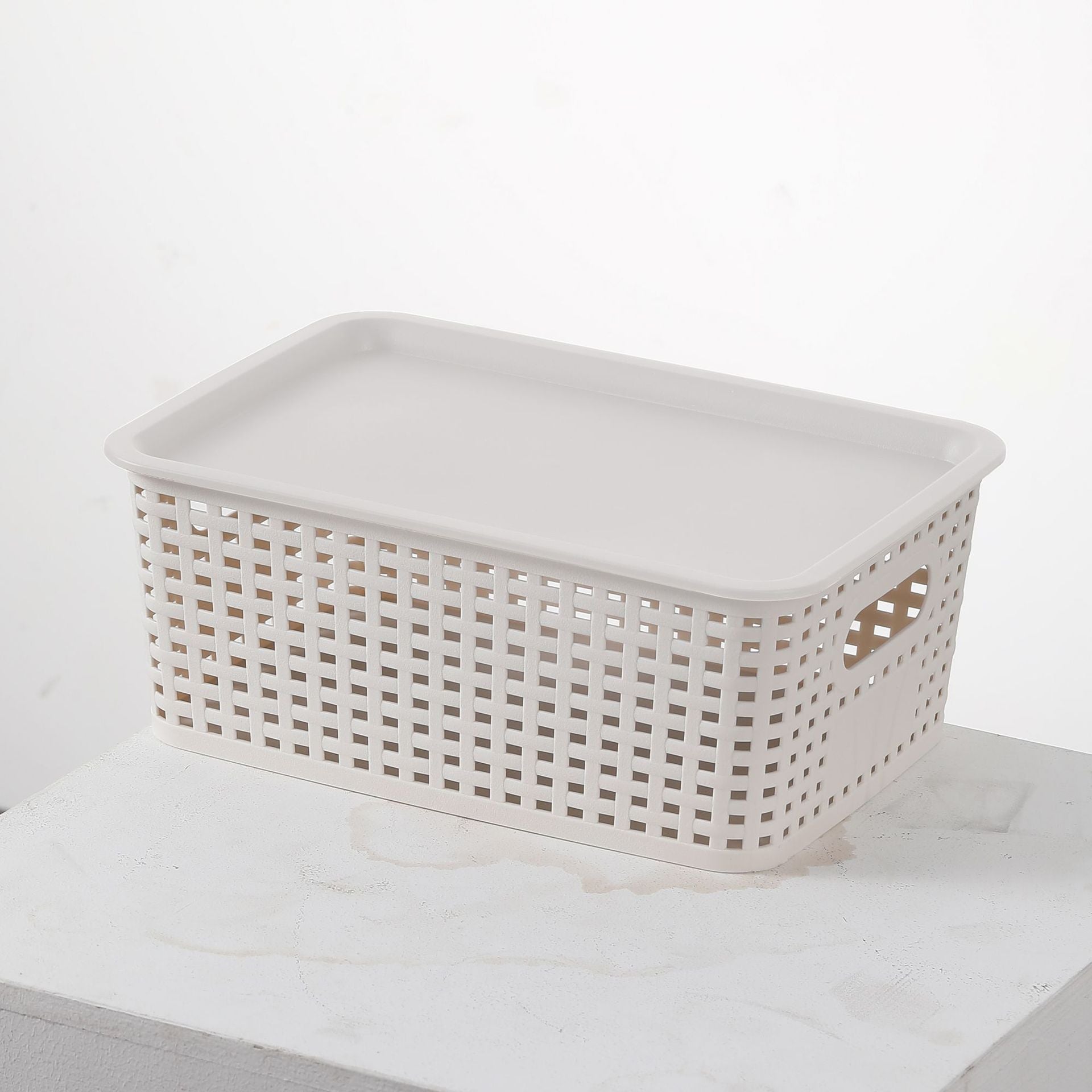 Panier de rangement en plastique creux