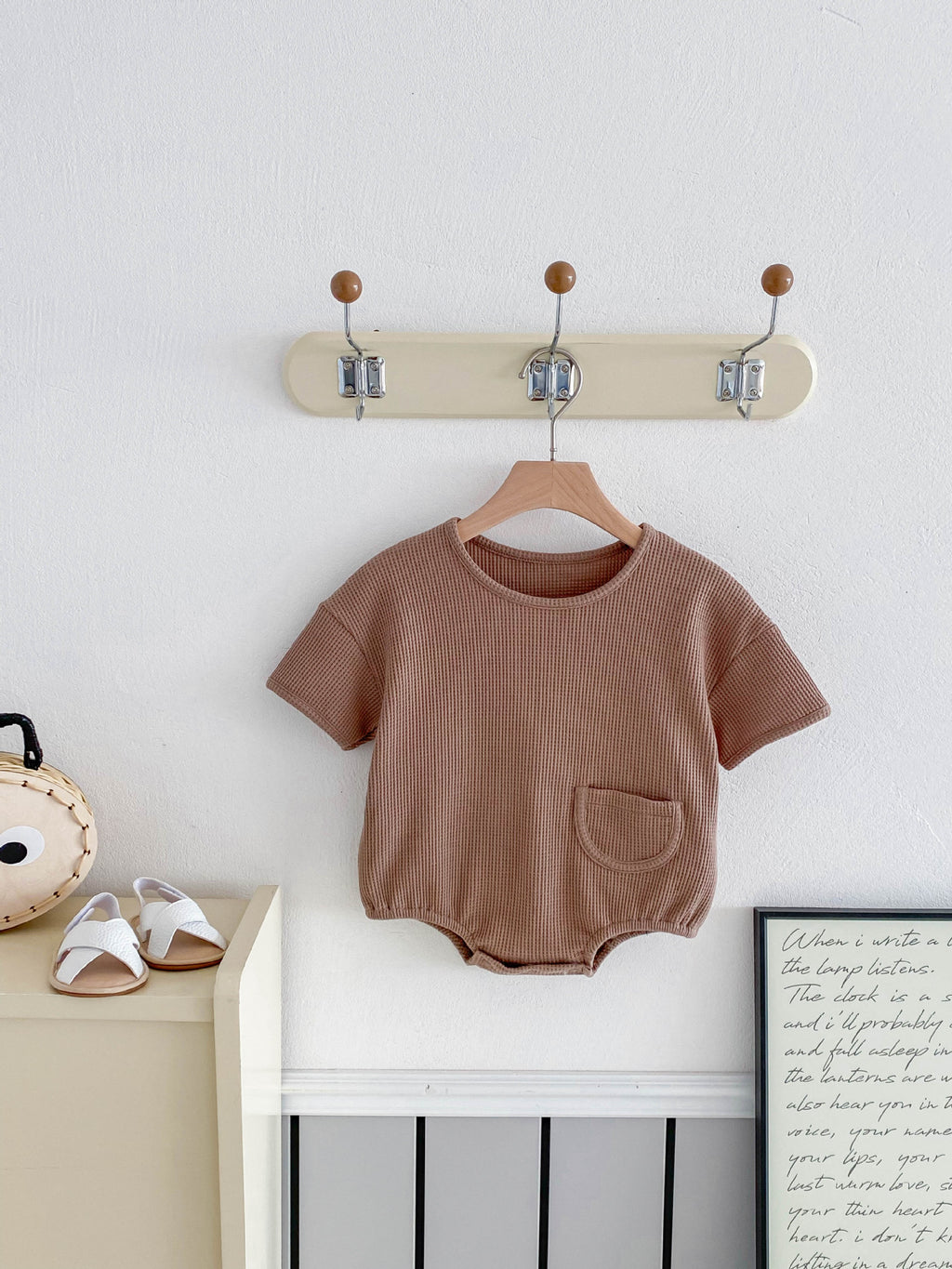Bébés Simple et confortable Waffle-knit à manches courtes Onesie