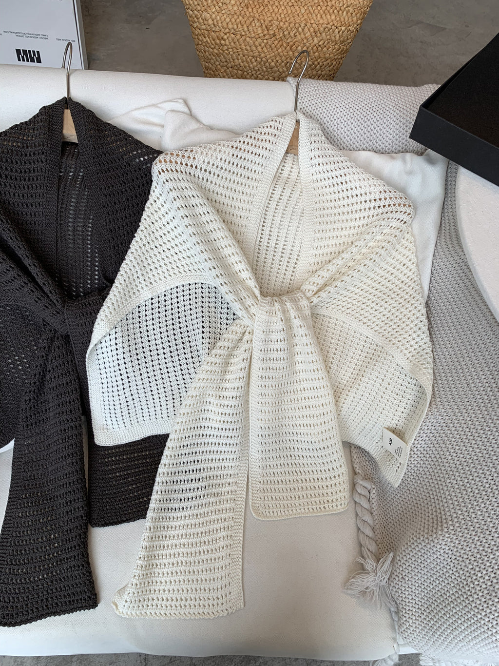 High-end openwork knit wool shawl
