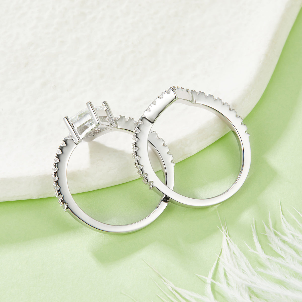 Ensemble de bagues de fiançailles Princess Cut Moissanite S925 Argent