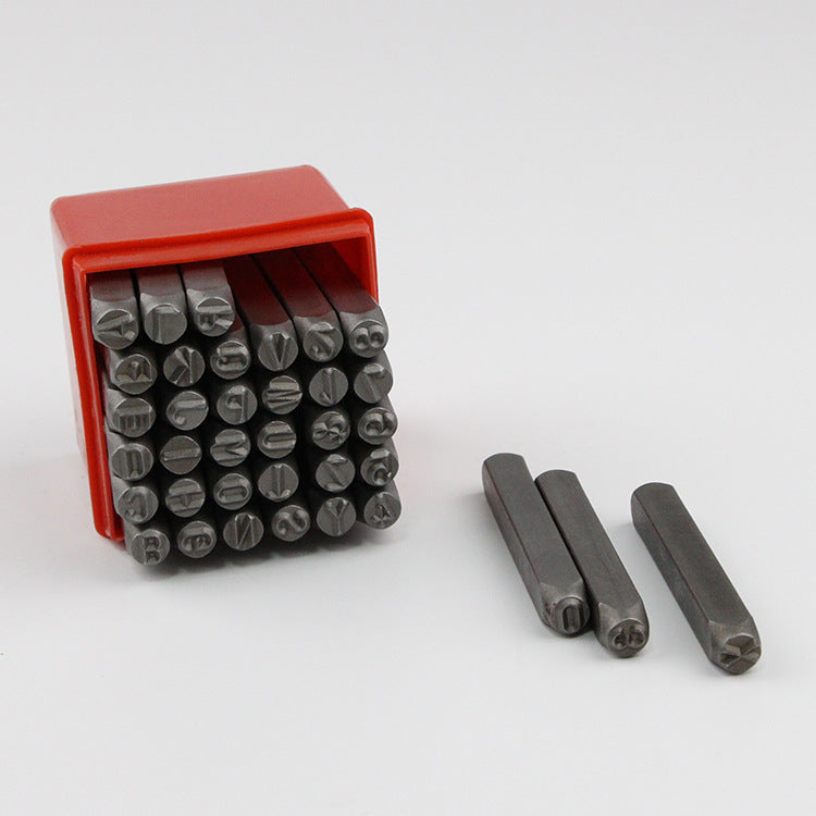 36PCS Nombres et lettres Suit Steel Word Code Joint en acier numérique
