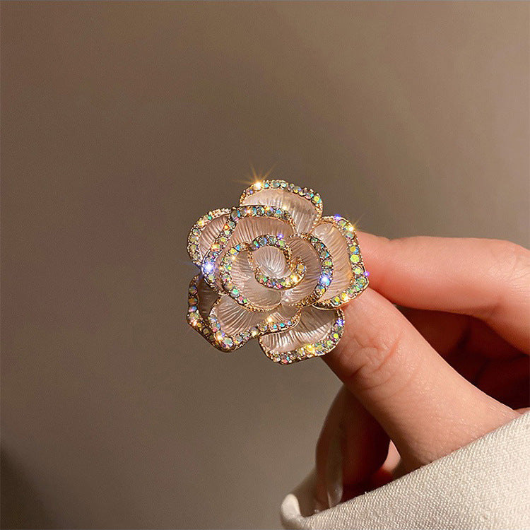 Épingle de corsage en strass haut de gamme Camellia Flower Brooch