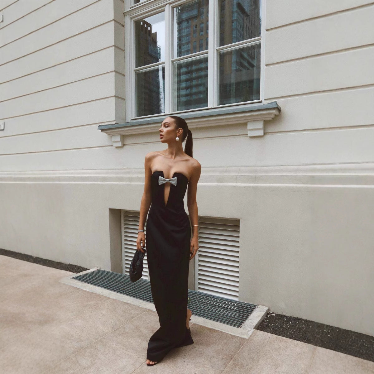Robe de fête sans épaule sans dos Super Deep V Bandeau Slim-fit