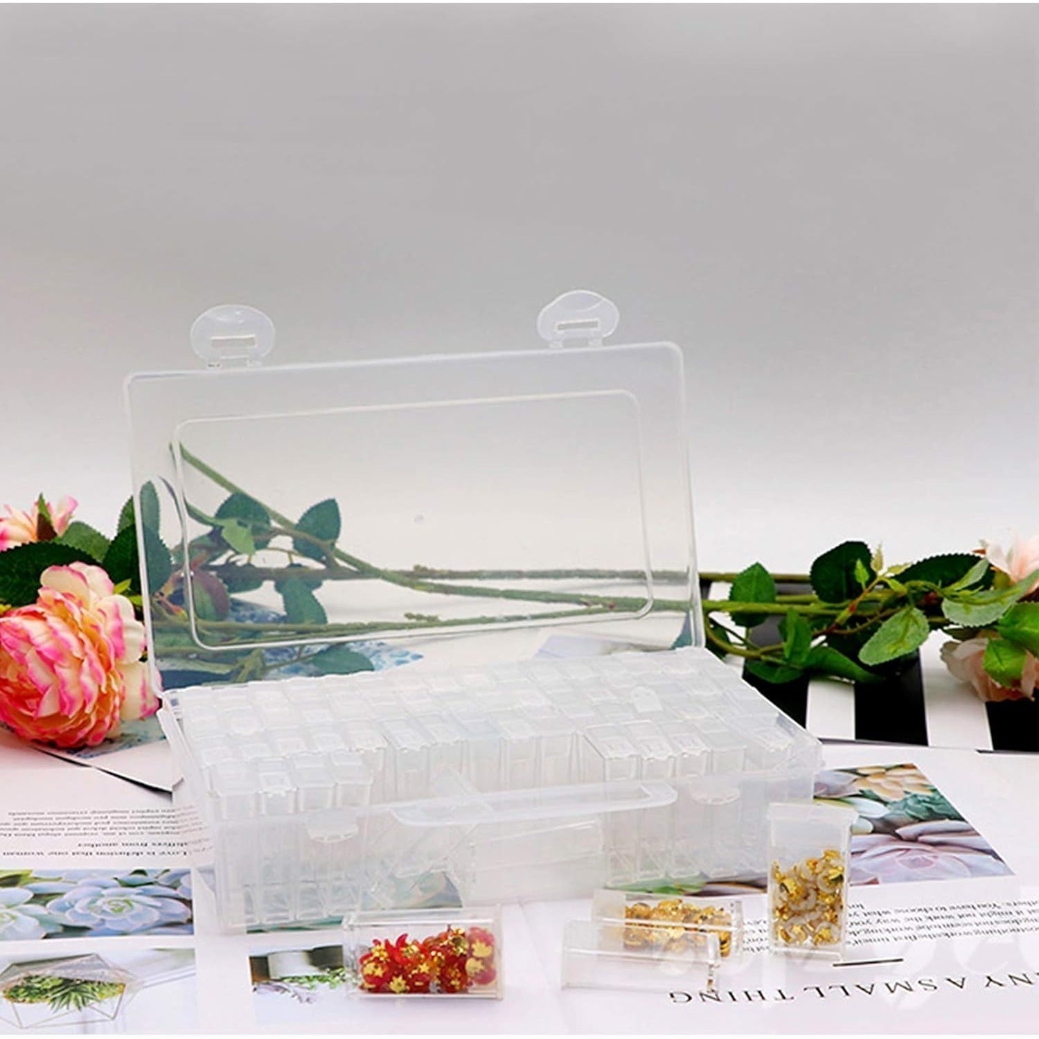 Ensemble d'accessoires de peinture diamant avec 4 bacs